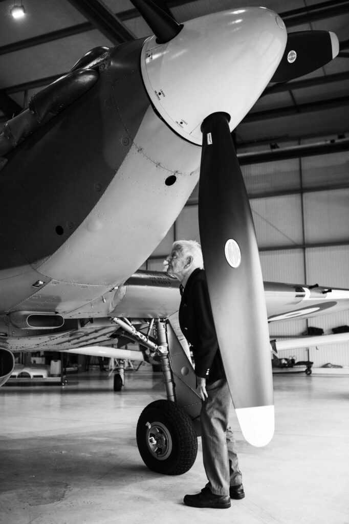 Supporting Heroes of the Skies